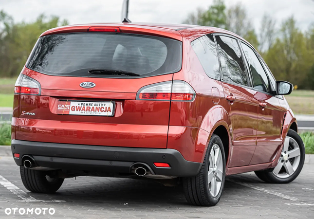 Ford S-Max - 12