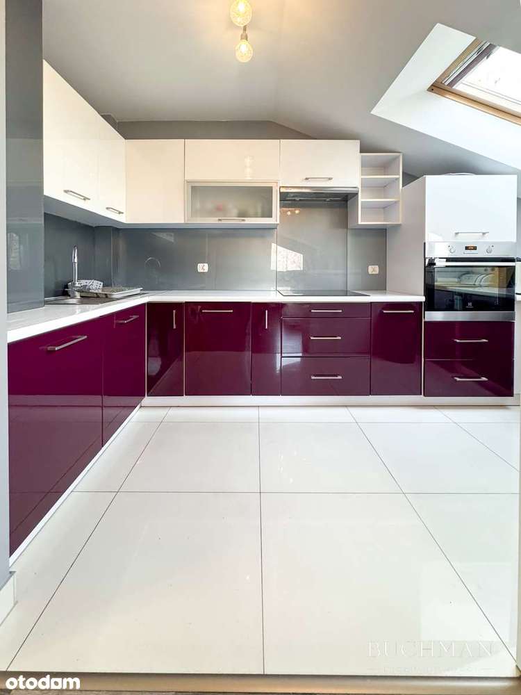 Przytulne mieszkanie z 2 miejscami parkingowymi na zamkniętym osiedlu-5