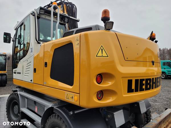 Liebherr A 914 / ROTOTILT ze szczypcami / SUPER STAN - 8