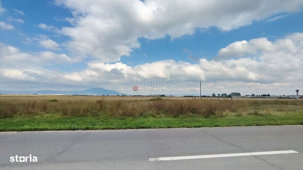 Teren Intravilan - Imagine principală: 4/9