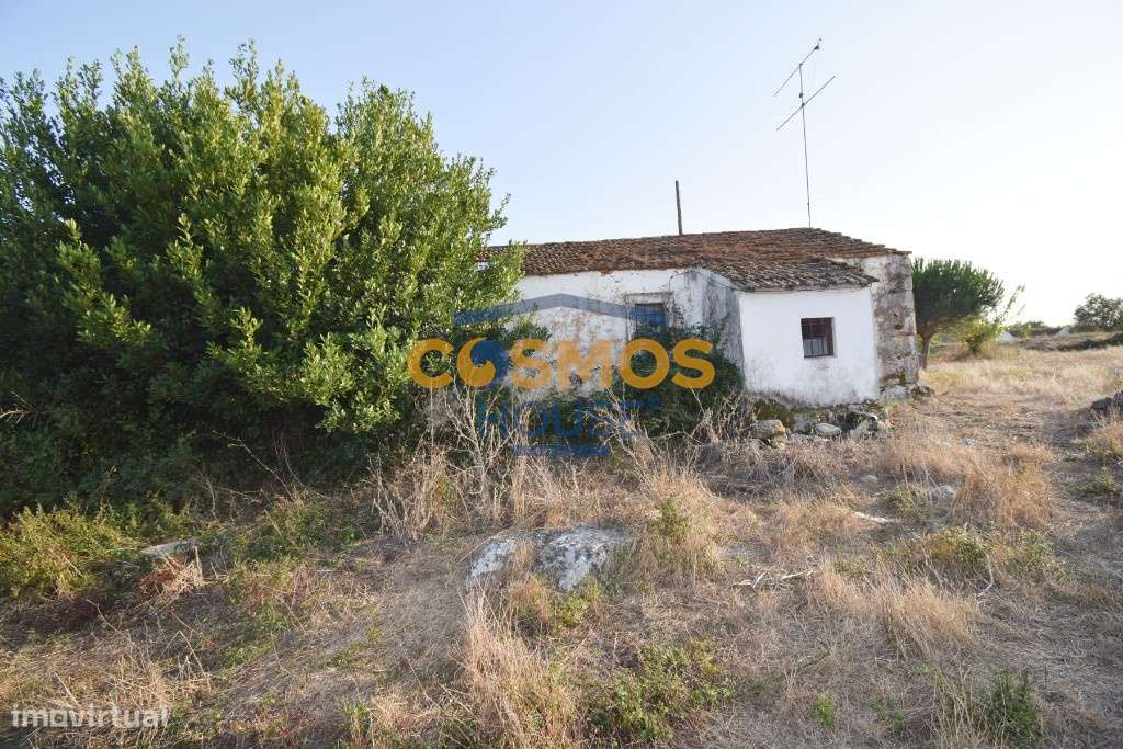 Moradia T2 c/ 6546 m2 terreno - Serra Candeeiros-6