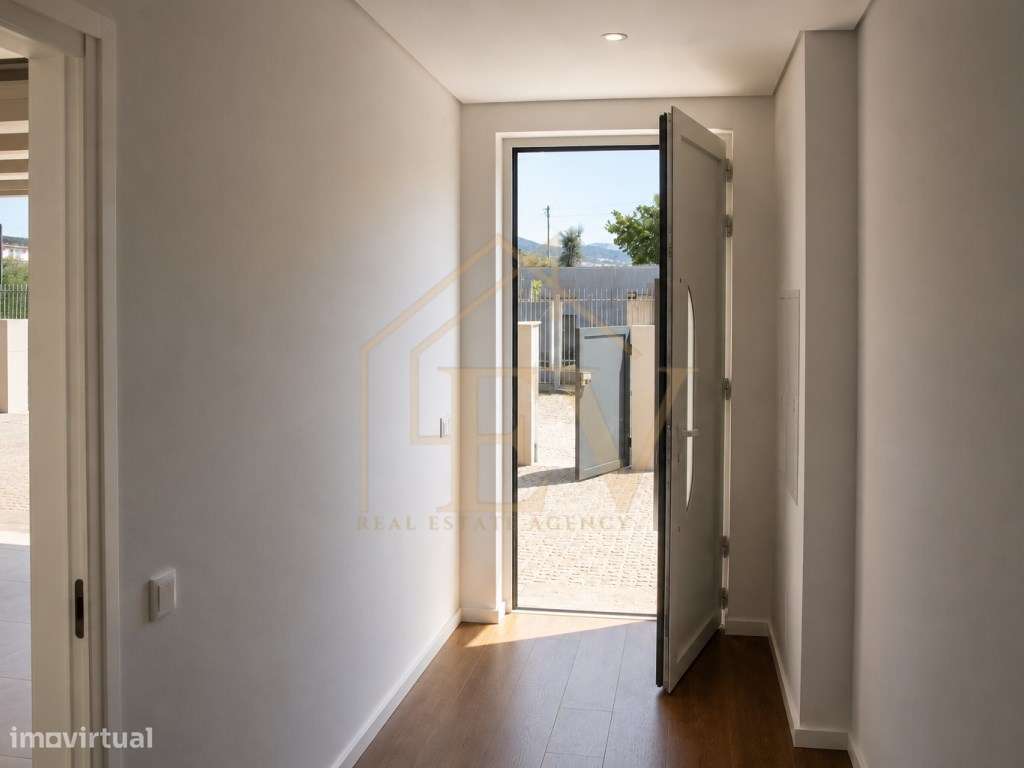 Moradia T4 Nova com Piscina | Guimarães-13