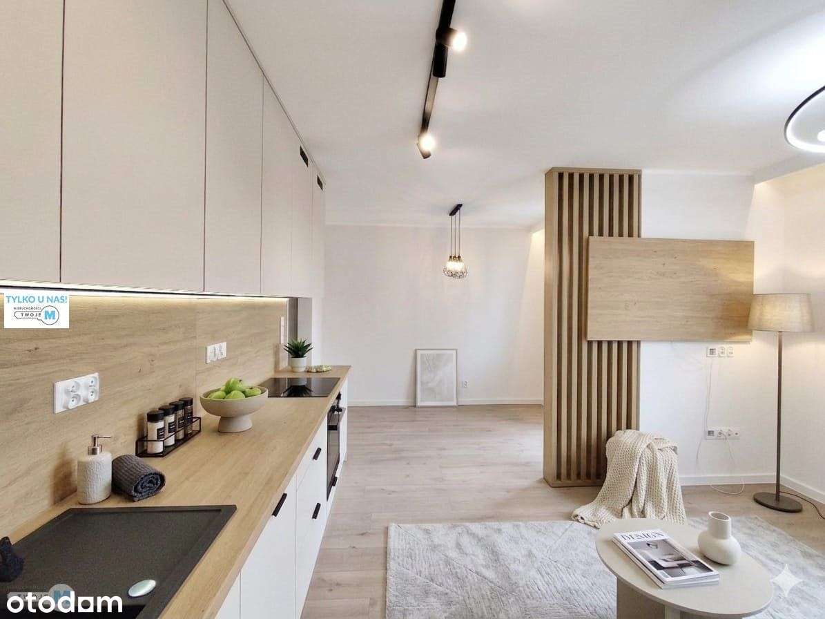 Dwa pokoje po remoncie w apartamentowcu na5piętrze