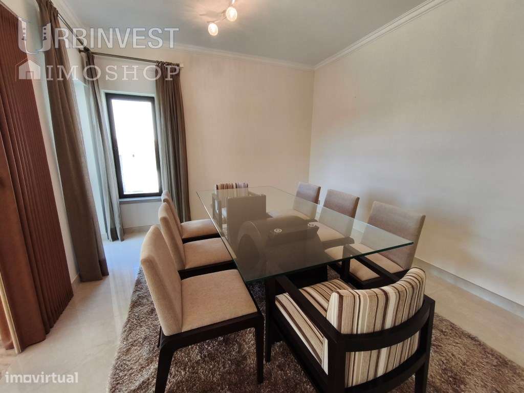 Magnífica Moradia T6 a 400m da Marina, em Vilamoura-6