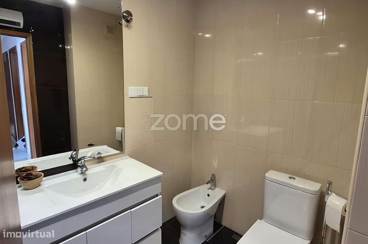 Apartamento T3 totalmente renovado em São João Baptista, Entroncame...-16