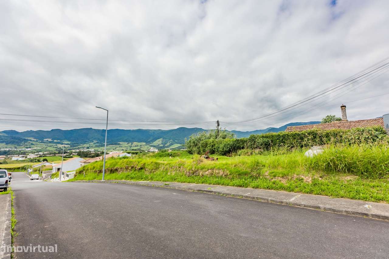 Terreno Urbano : Povoação - Grande imagem: 4/7