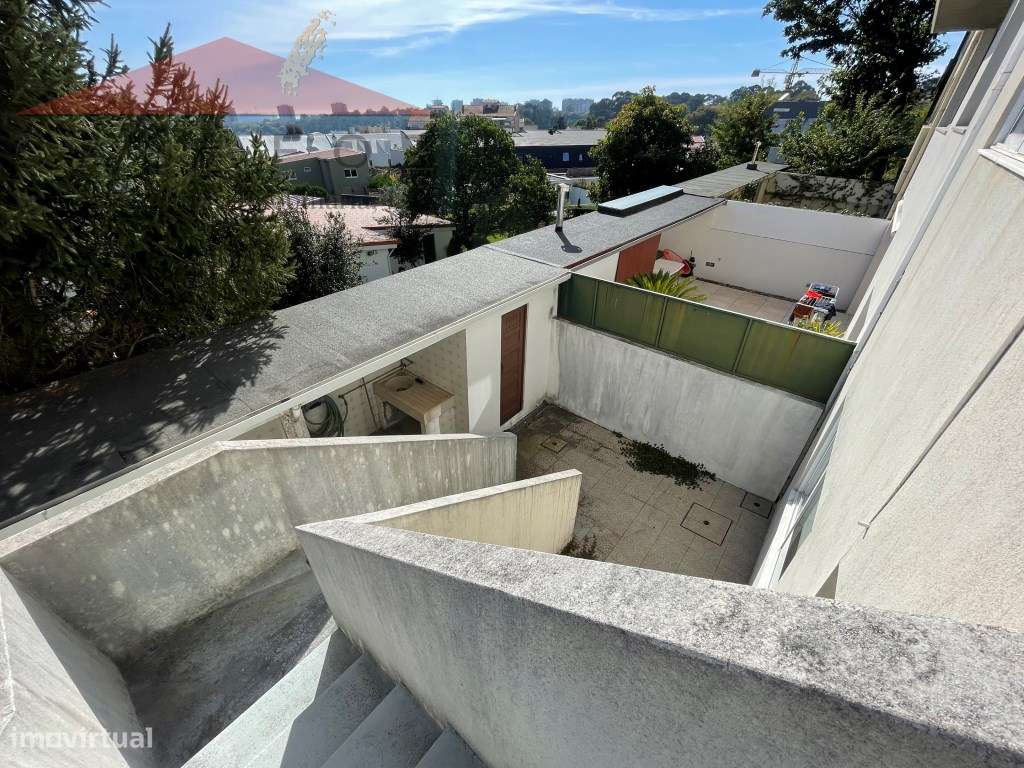 Venda Moradia T6 no Bairro dos Músicos-35