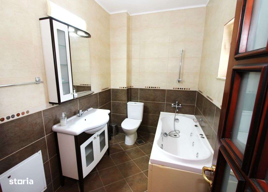 Vila spatioasa, constructie solida, Bucium-Post Control - Imagine principală: 5/17