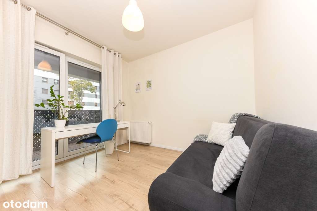 Rodzina lub studenci – 3 pokoje, osobna kuchnia-4