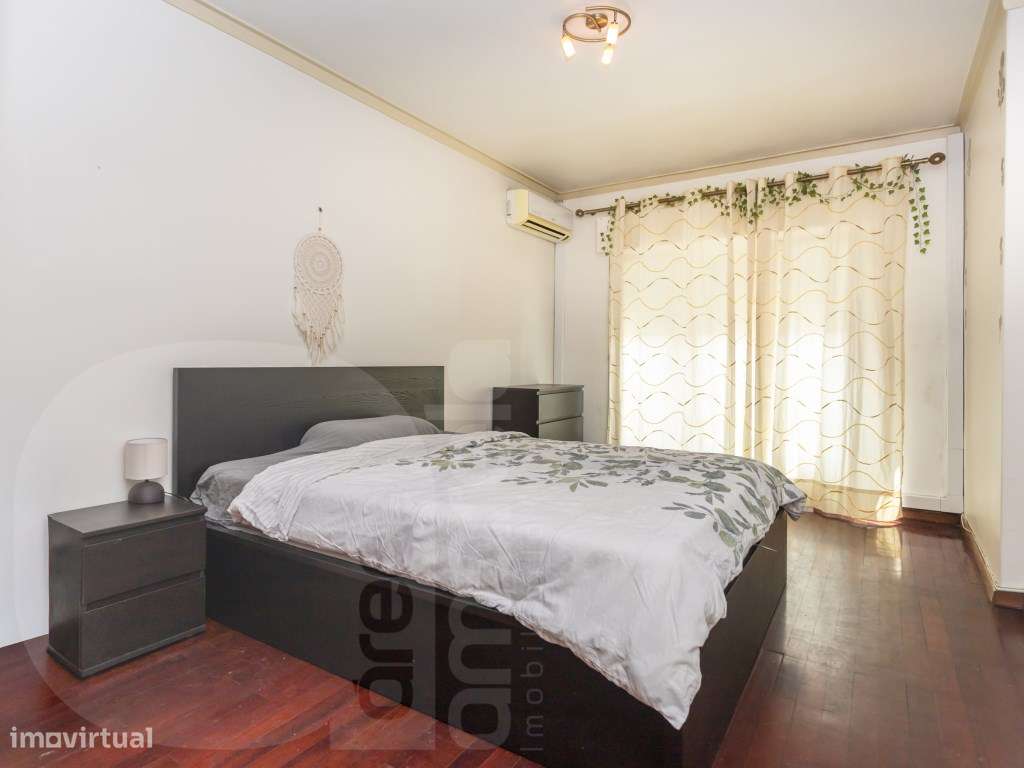 APARTAMENTO T3 DUPLEX INVERTIDO COM GARAGEM FECHADA UMA RARIDADE NO...-6