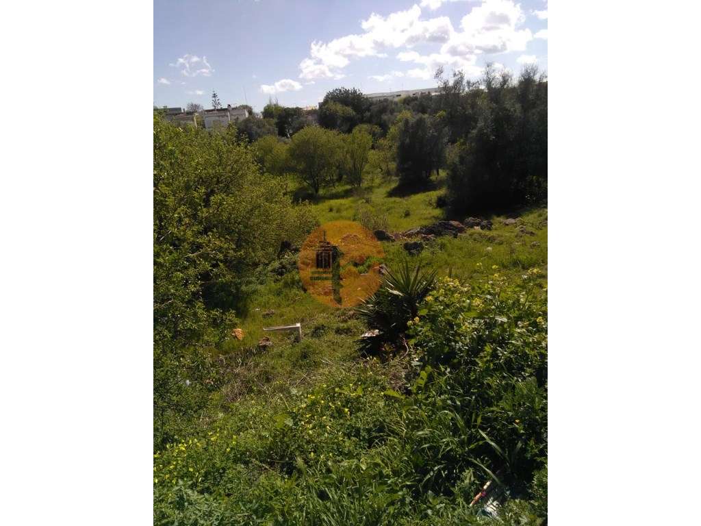 Terreno para construção de lar em Lagos - Grande imagem: 2/17