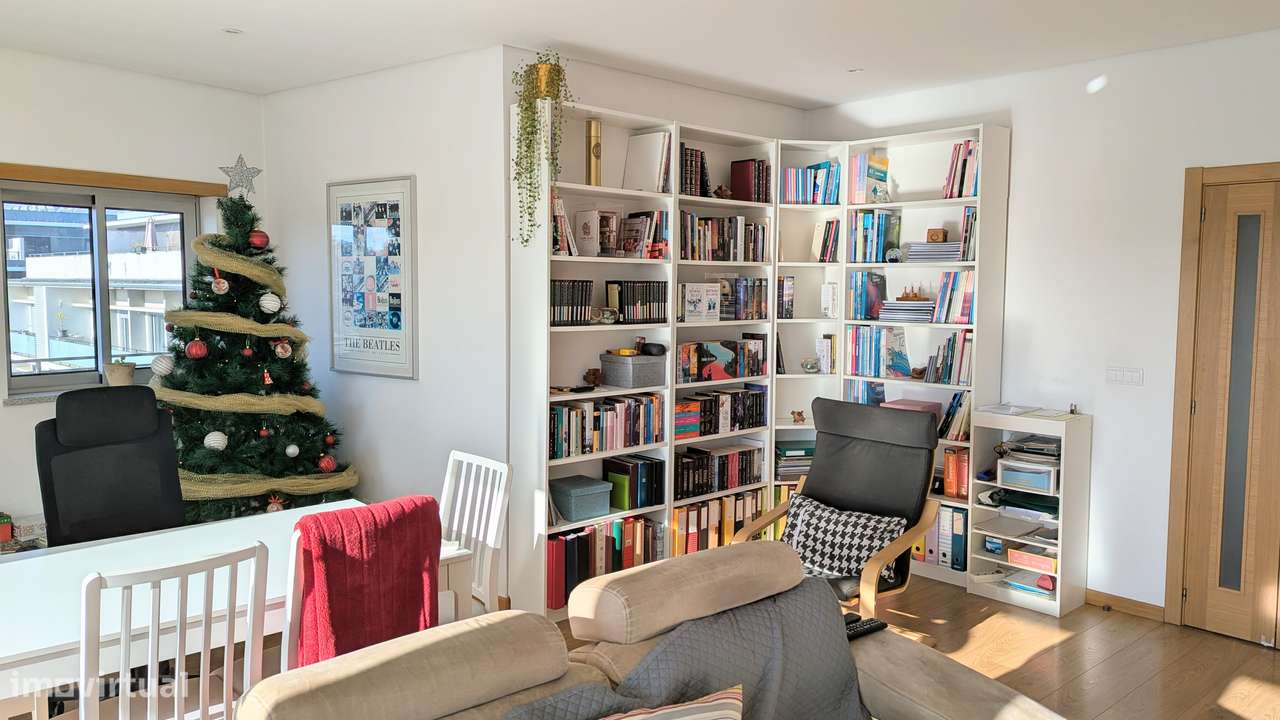 Cobertura T2 na Colina Verde - Grande imagem: 4/19