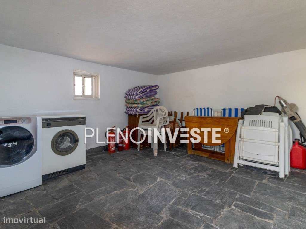 Moradia Isolada em Fernão Ferro-37