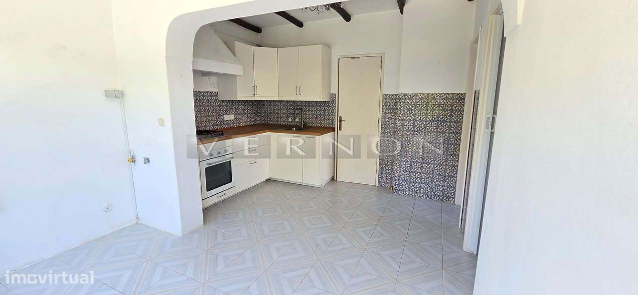 Algarve, Carvoeiro, para venda, moradia T3 com garagem, em localização-13