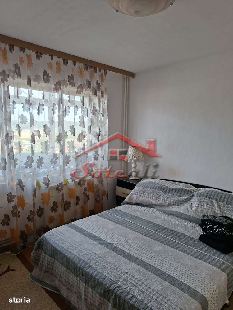 Apartament 3 camere, 72,84 mp utili, mobilat și utilat Etaj 7/10-4