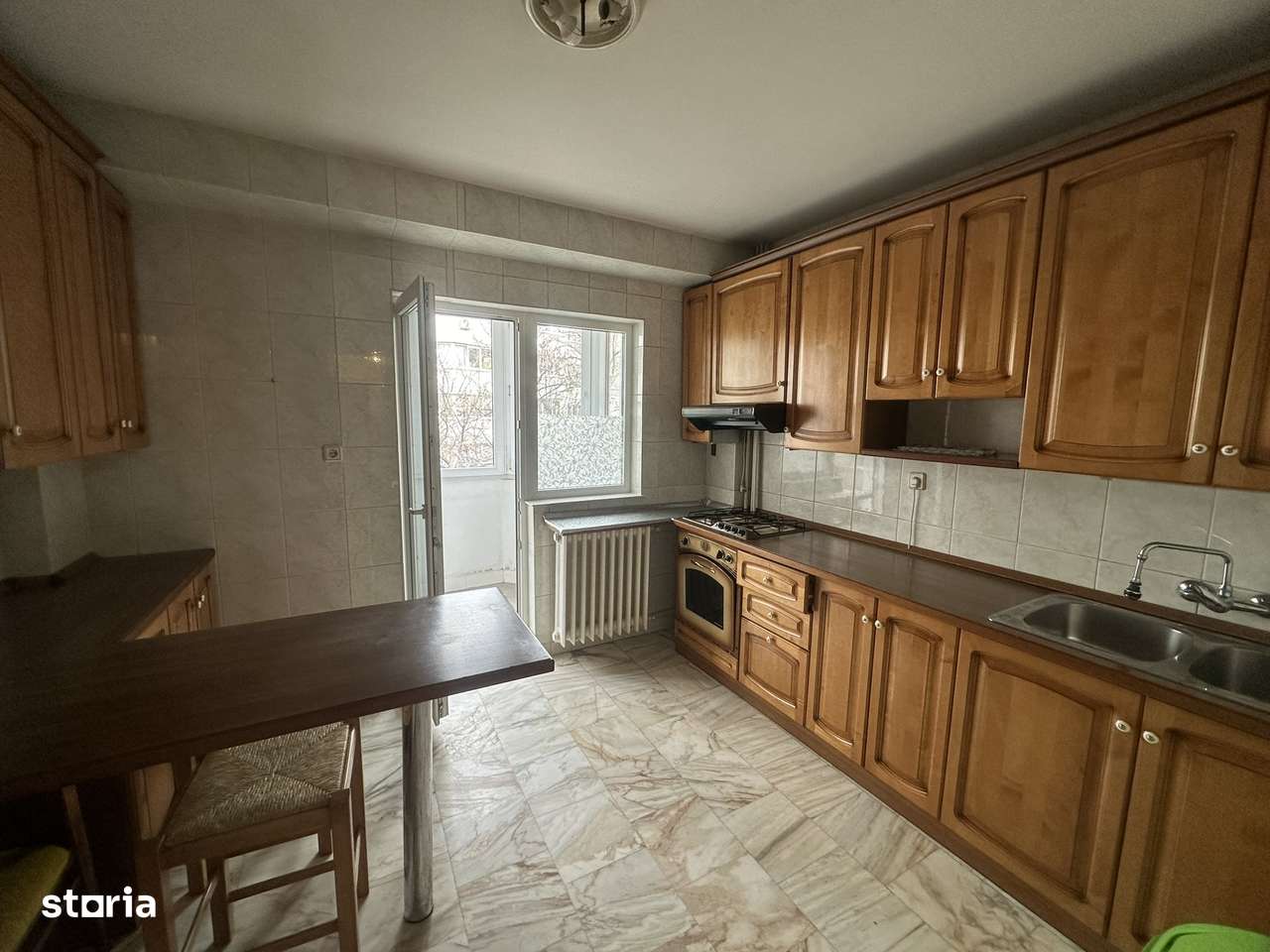 Apt. 1Mai- Clucerului, mobilat, etaj 2, garaj,2 gr.sanitare,langa parc - Imagine principală: 5/6