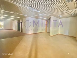 Loja com 261,50m2 no coração de Lisboa, freguesia do Areeiro - Grande imagem: 5/24