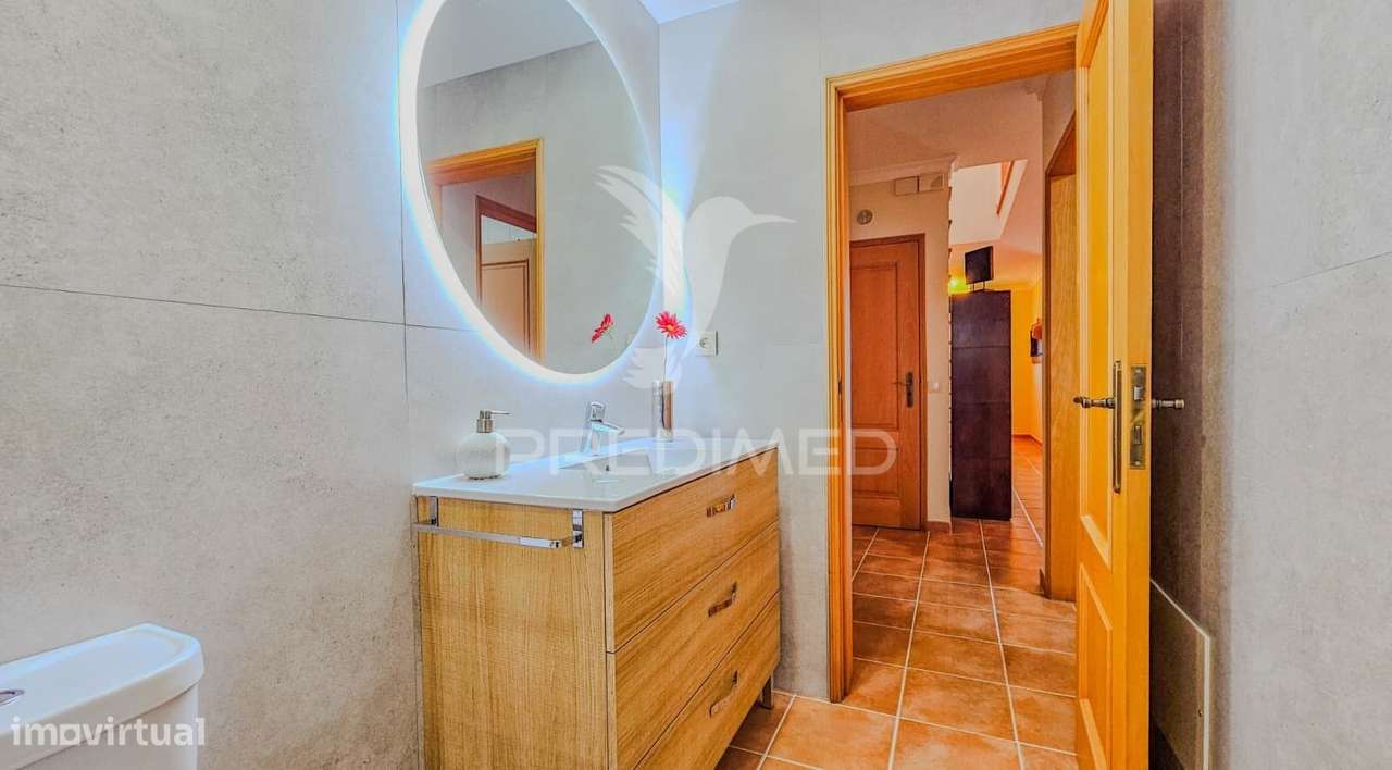 Moradia T3 Charmosa com Espaço Exterior em Ferragudo - Grande imagem: 3/40