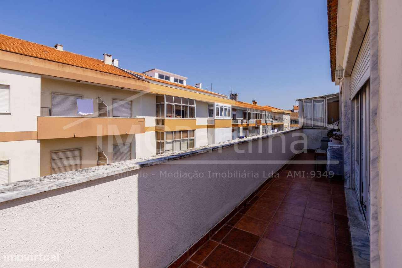 Apartamento t2 à venda na Rua Domingos Saraiva-4