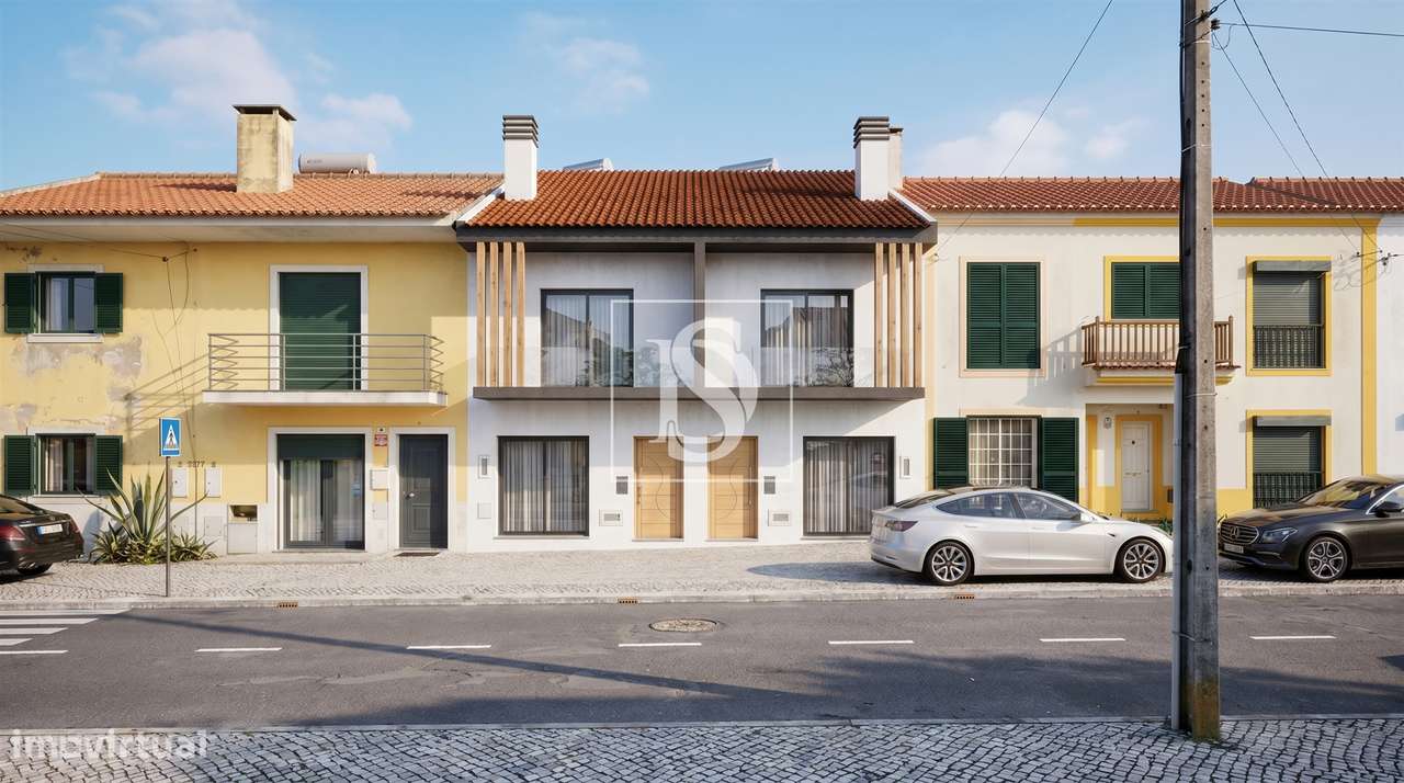 Moradia em Banda T3 Venda em Quinta do Conde,Sesimbra-1