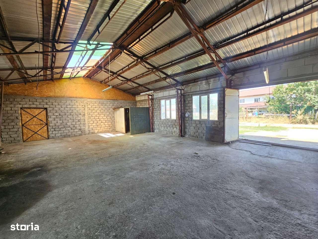 Hală de închiriat în Curtea de Argeș. - Imagine principală: 1/11