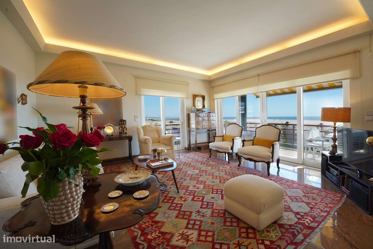 T3 de Luxo | Primeira Linha de Mar | Vista Atlântico | Figueira da Foz-1