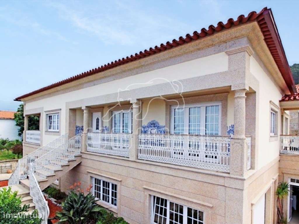 Moradia T5 na Areosa - Grande imagem: 2/9