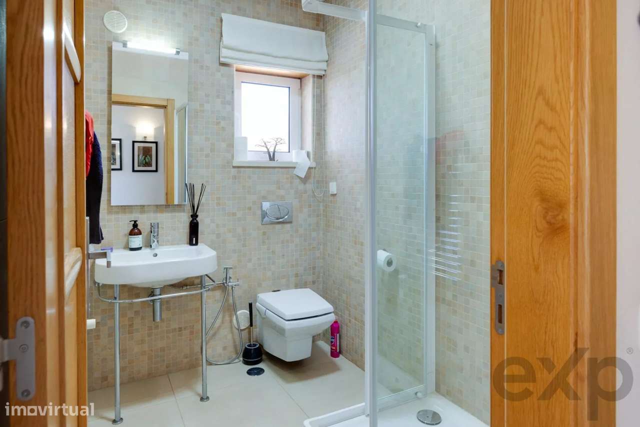 Moradia Familiar T3+1 com Piscina, Entre Lagos e Praia da Luz-15