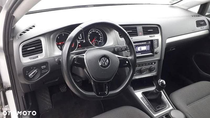 Volkswagen Golf Variant 1.6 TDI DPF Comfortline - 6