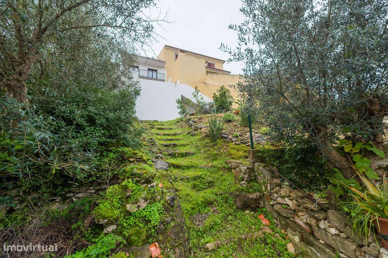 Moradia T3 localizada na aldeia de Cheleiros - Mafra-46