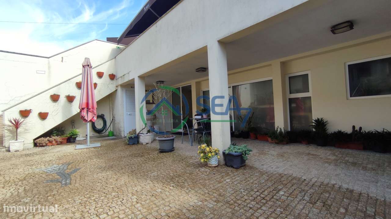 Moradia T2+1 I 2 Lojas I Anexo, Esposende-32