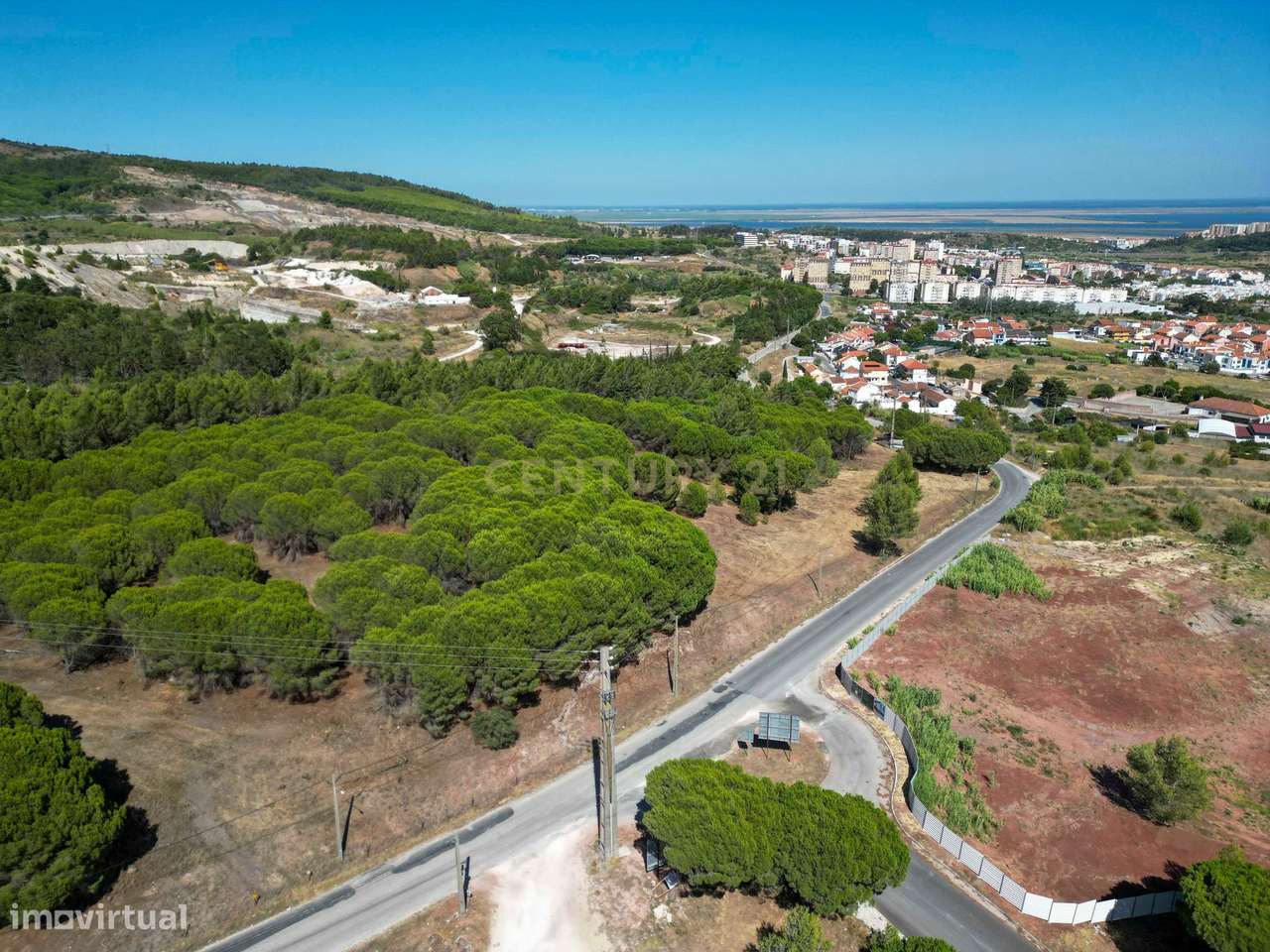 Moradia T4 em Vialonga a 15 Minutos do Aeroporto de Lisboa-23