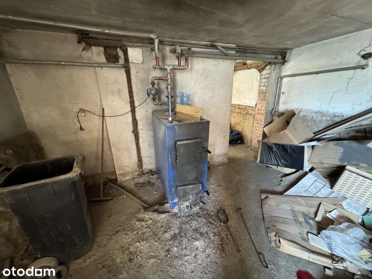 Barnów - hala magazynowo-produkcyjna plus biuro i duży teren-9