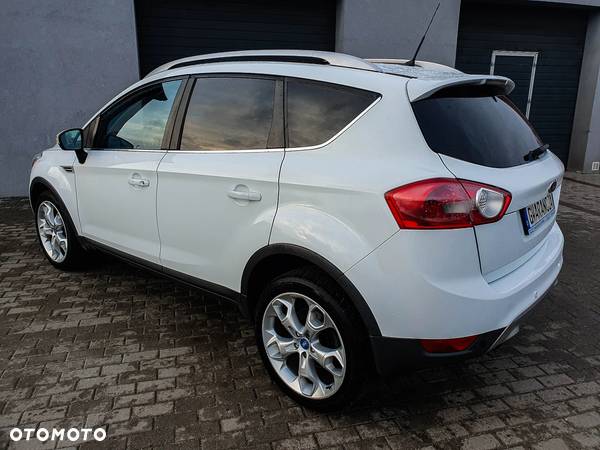 Ford Kuga - 19