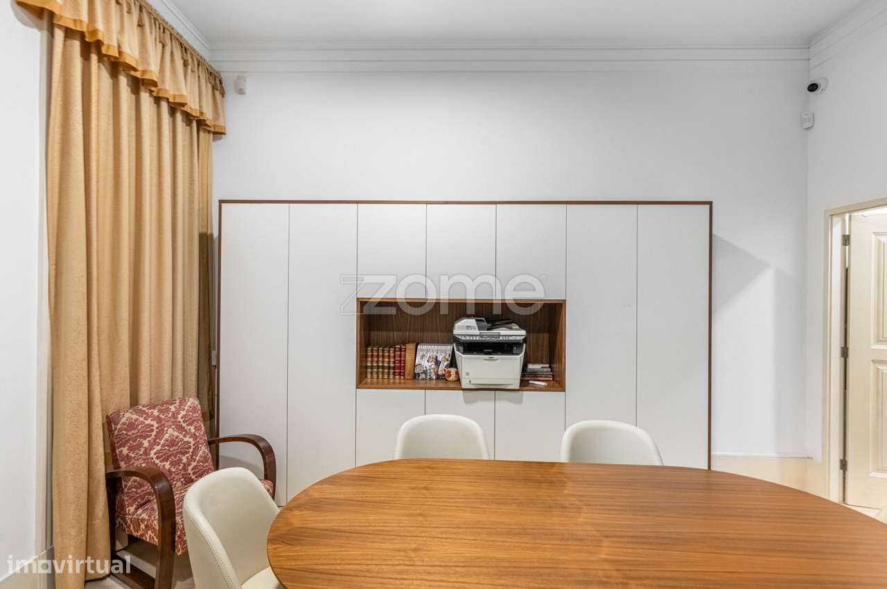 Escritório no Coração do Porto - Grande imagem: 2/15