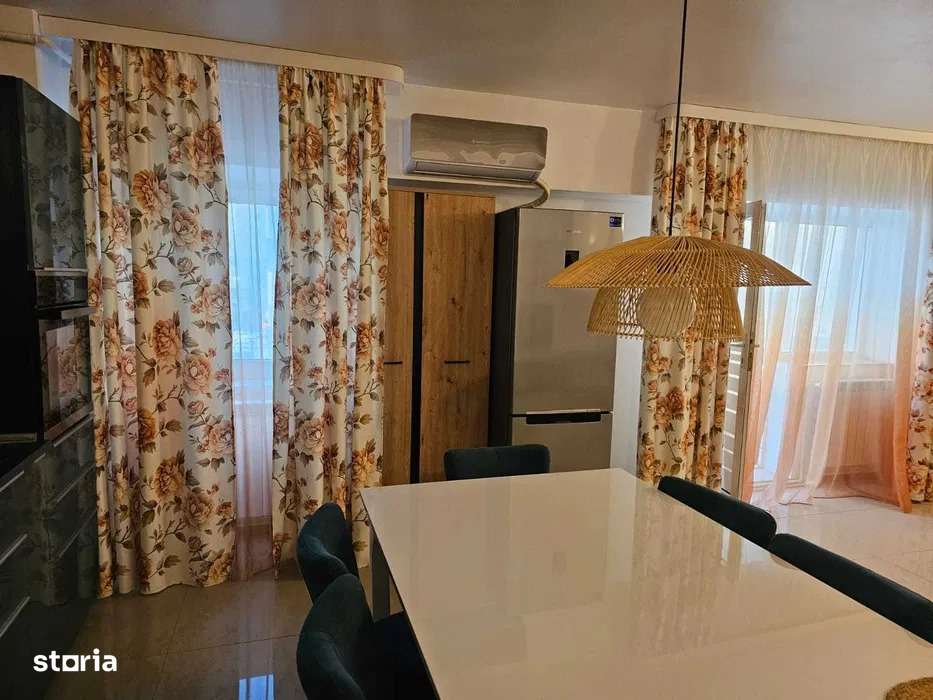 Apartament 2 camere  Zona Stadion Primăverii 152000 euro - Imagine principală: 3/4