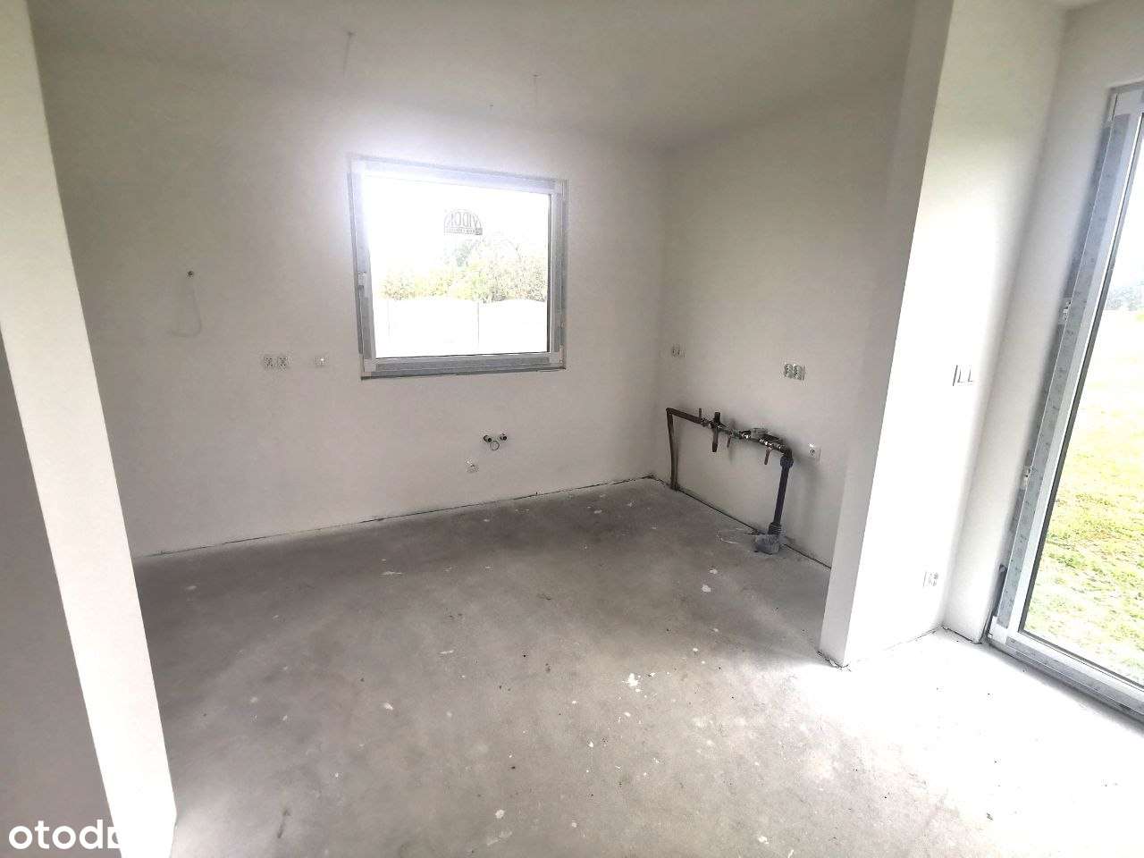 Energooszczędny dom parterowy w Budach Głogowskich-6