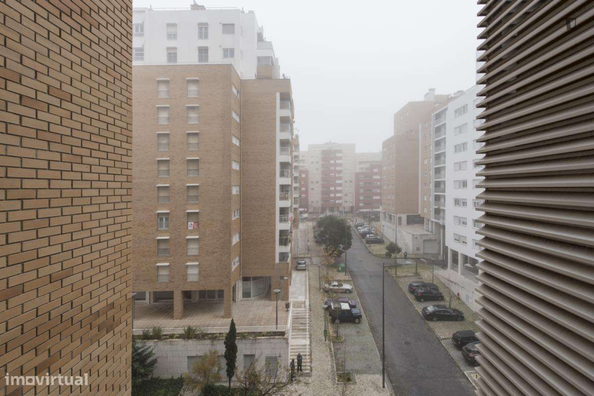 Apartamento com 1 quartos - localizado em Lumiar Lisbon - Grande imagem: 5/21