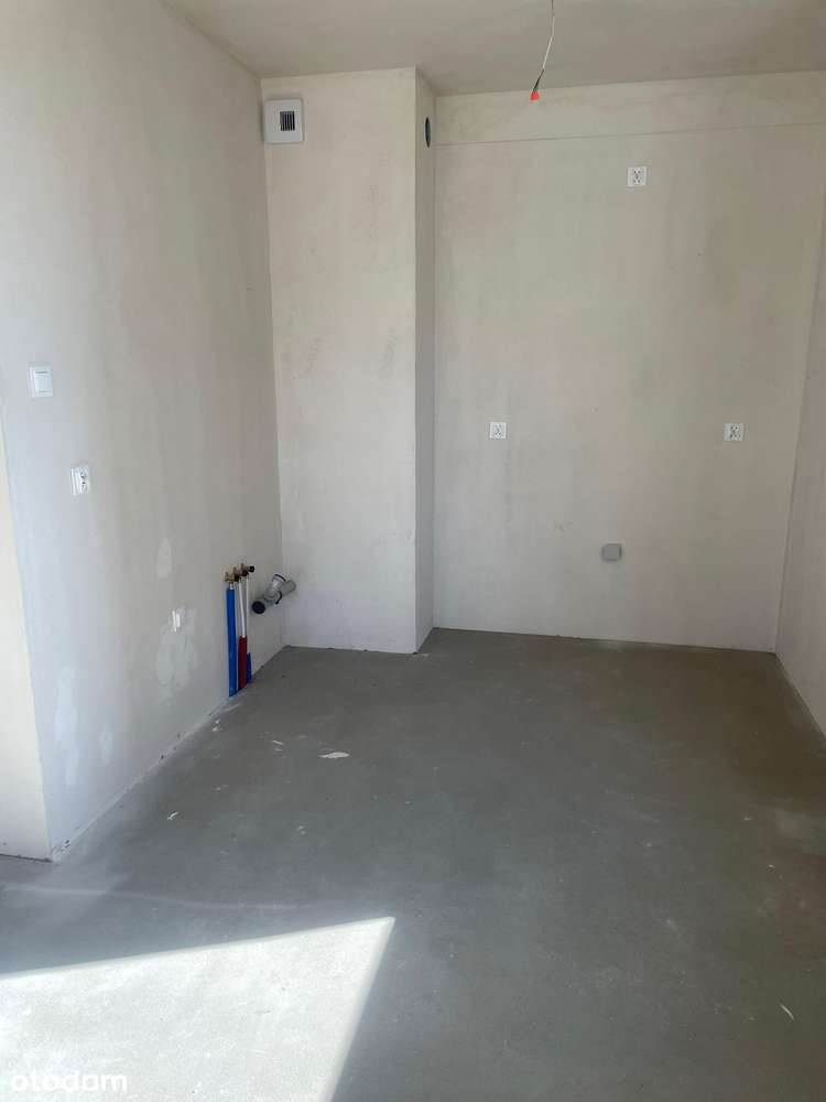 Lokal mieszkalny  wraz komórką lokatorską i miejscem postojowym w gara-9