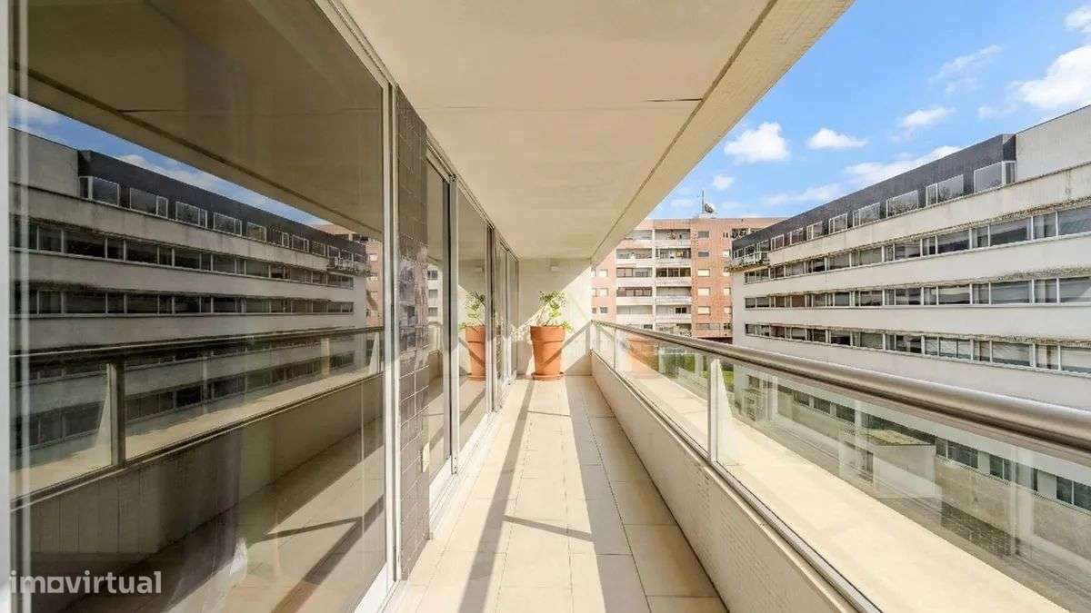 Apartamento T3 de Luxo no Salgueiral - Guimarães-18