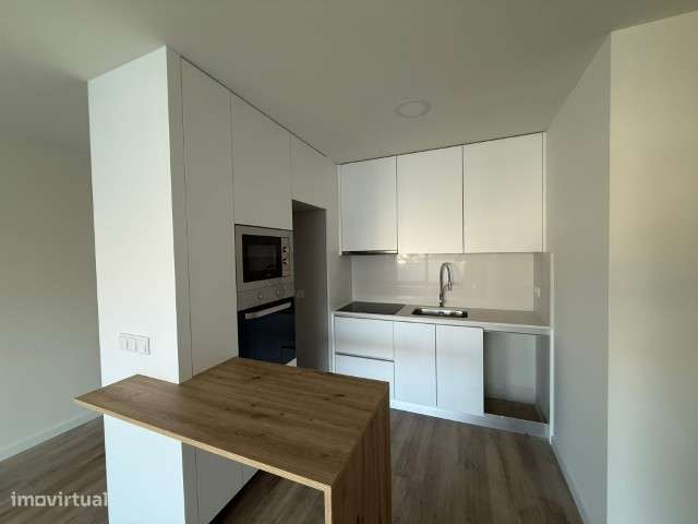 T1 com varanda,no Edifício Vila Nova em Vila Nova de Famalicão - Grande imagem: 4/9