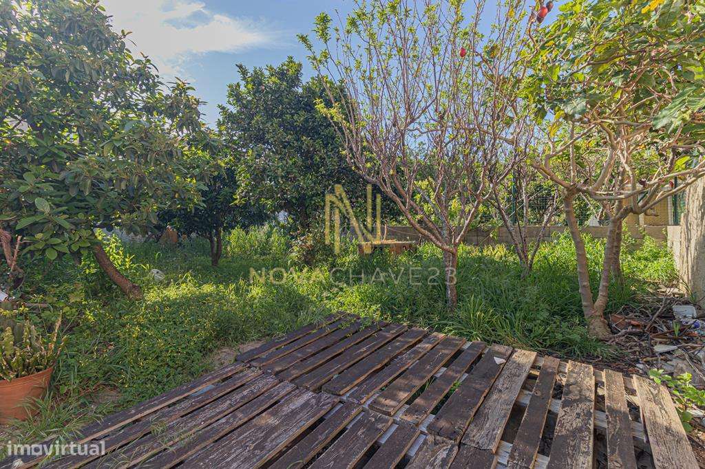 Prédio no Cacém | 509 m² de Terreno | Rendimento Imediato-19