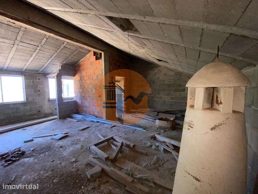 Magnifica Moradia com terreno de grande dimensão !!!-47