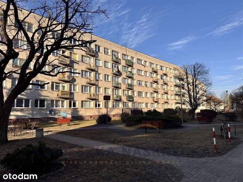 2 pokojowe,37,10m2 ul. Żeromskiego, I piętro, bal-7