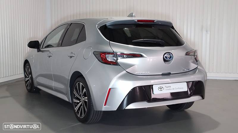 Toyota Corolla 1.8 Hybrid Comfort+P.Sport - 2