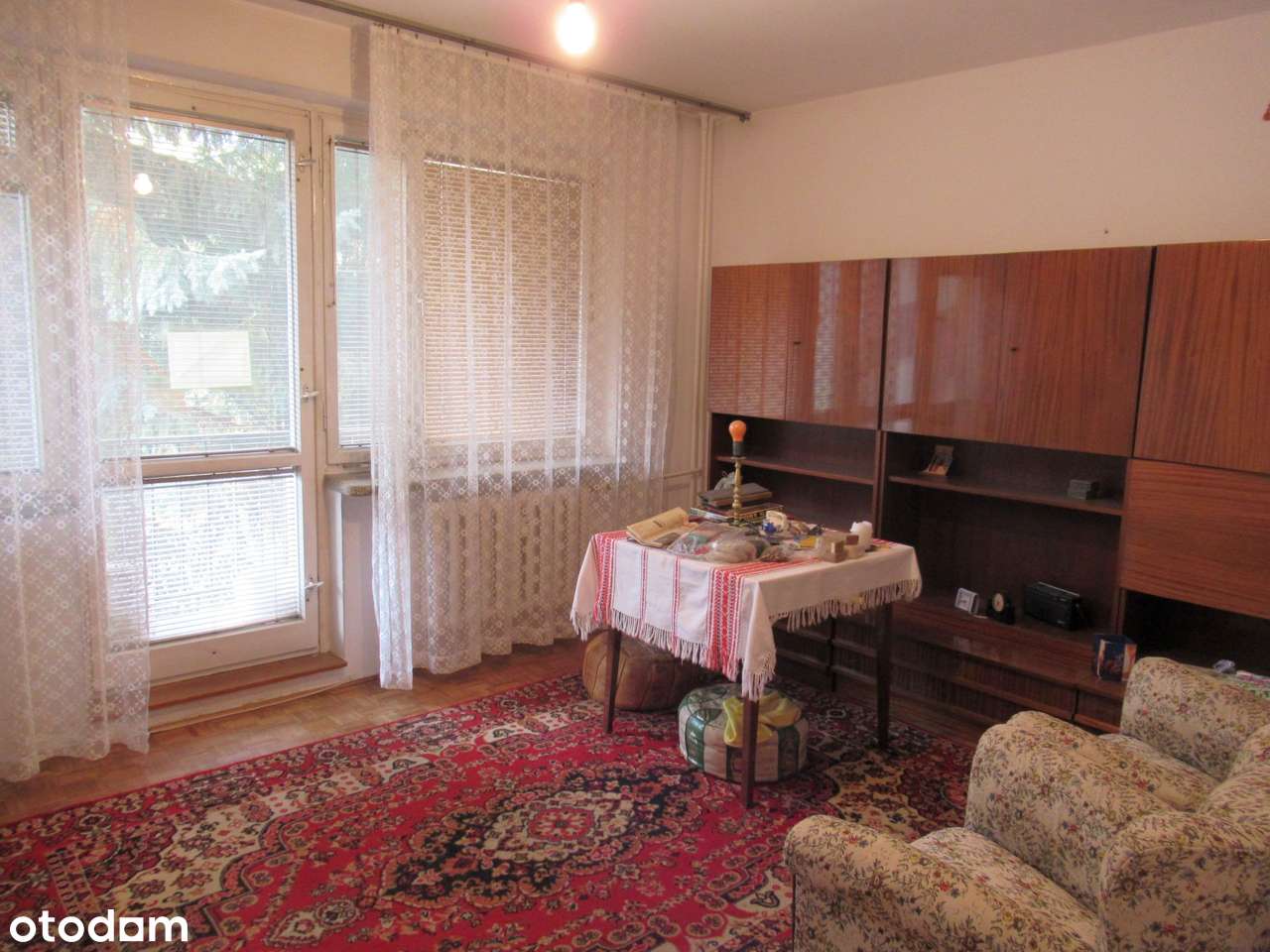 Stegny, Krymska, 53 m2, 3-pokojowe, rozkładowe, do remontu-1