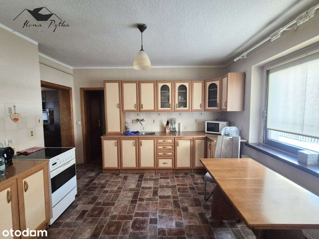 Dom pod lasem z zabudowaniami gospodarczymi 16km od Opola-2