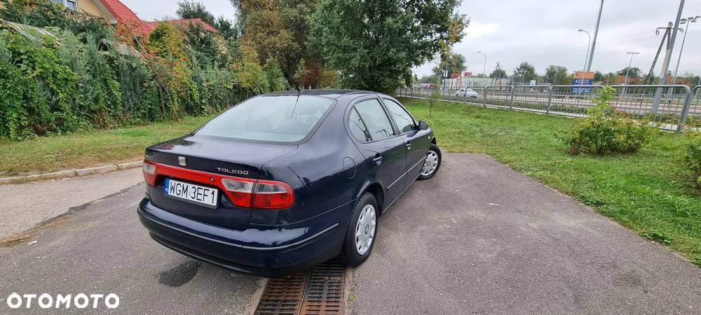 Seat Toledo 1.6 Stella - 8