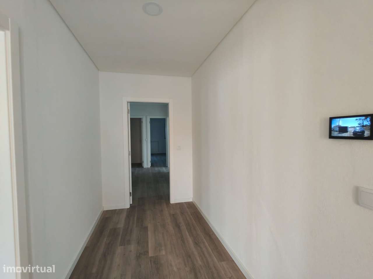 Moradia T3+3 isolada / Terreno / Poço / Carvide / Leiria-10