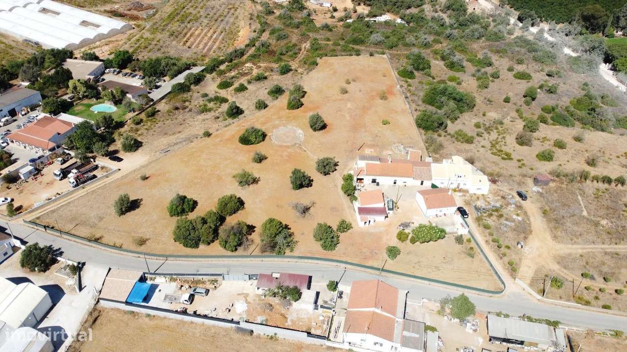 Espetacular Quinta com 10.120m2 em Lagoa - Grande imagem: 1/54